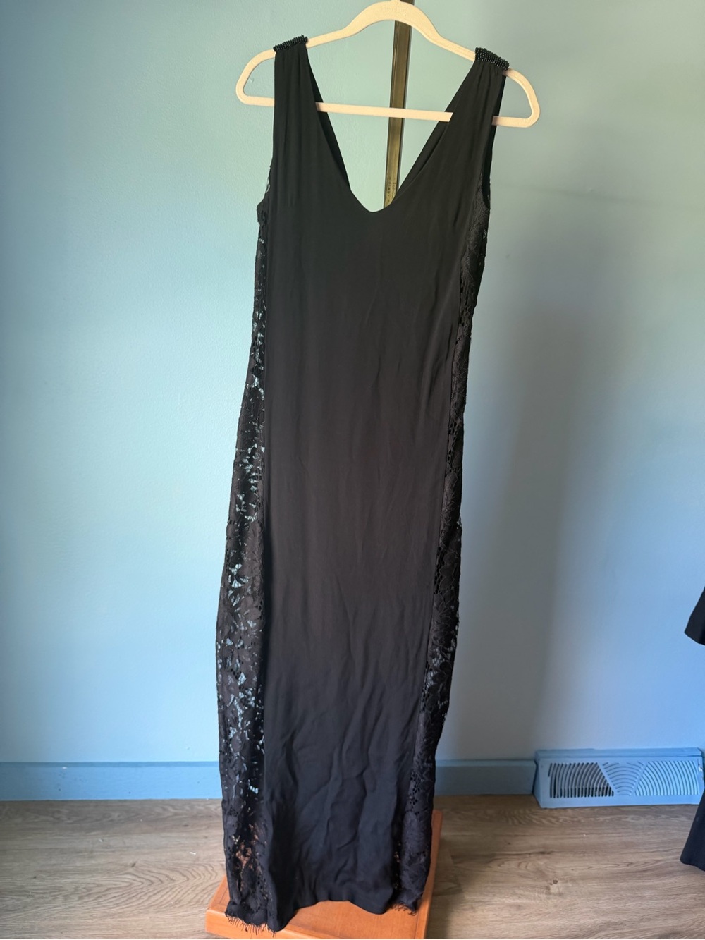 LEO & UGO Paris. Black  Sleeveless V-Neck Lace-Panel Maxi Dress sz1 designer